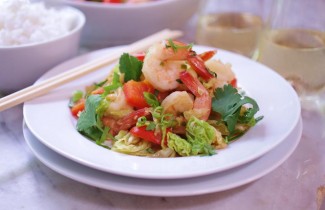 Spicy Shrimp and Cabbage Stir-Fry