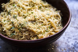 Pasta With Golden Onions and Bread Crumbs Pasta With Golden Onions and Bread Crumbs